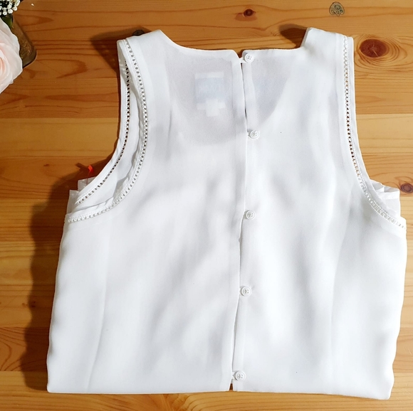 **SOLD**Twik White Tank - Picture 2 of 4